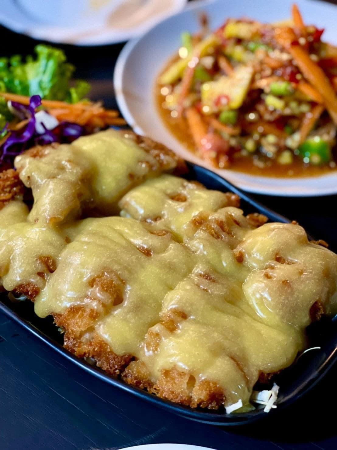 ไก่มะนาวครีมสลัด